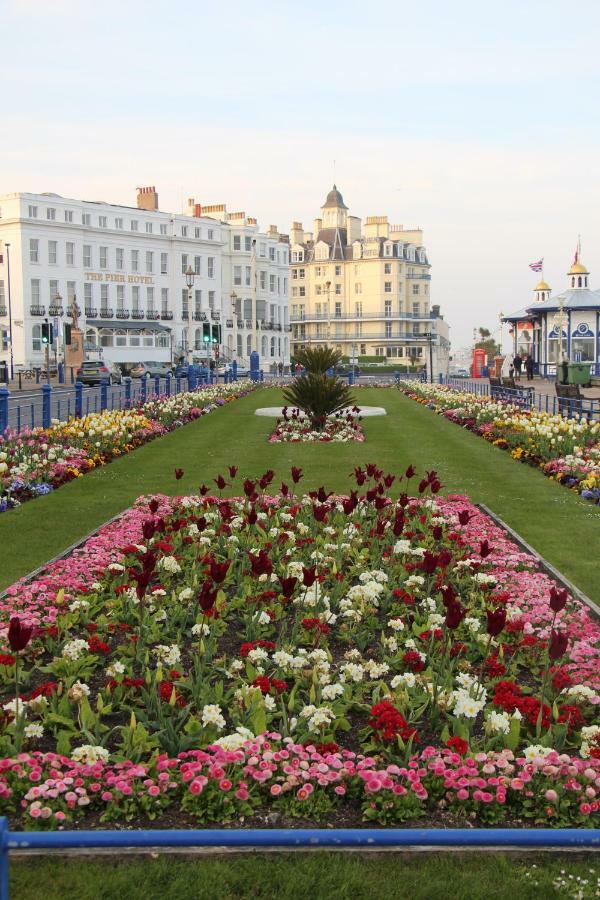 Ravilious WTA WTA Eastbourne Exterior foto